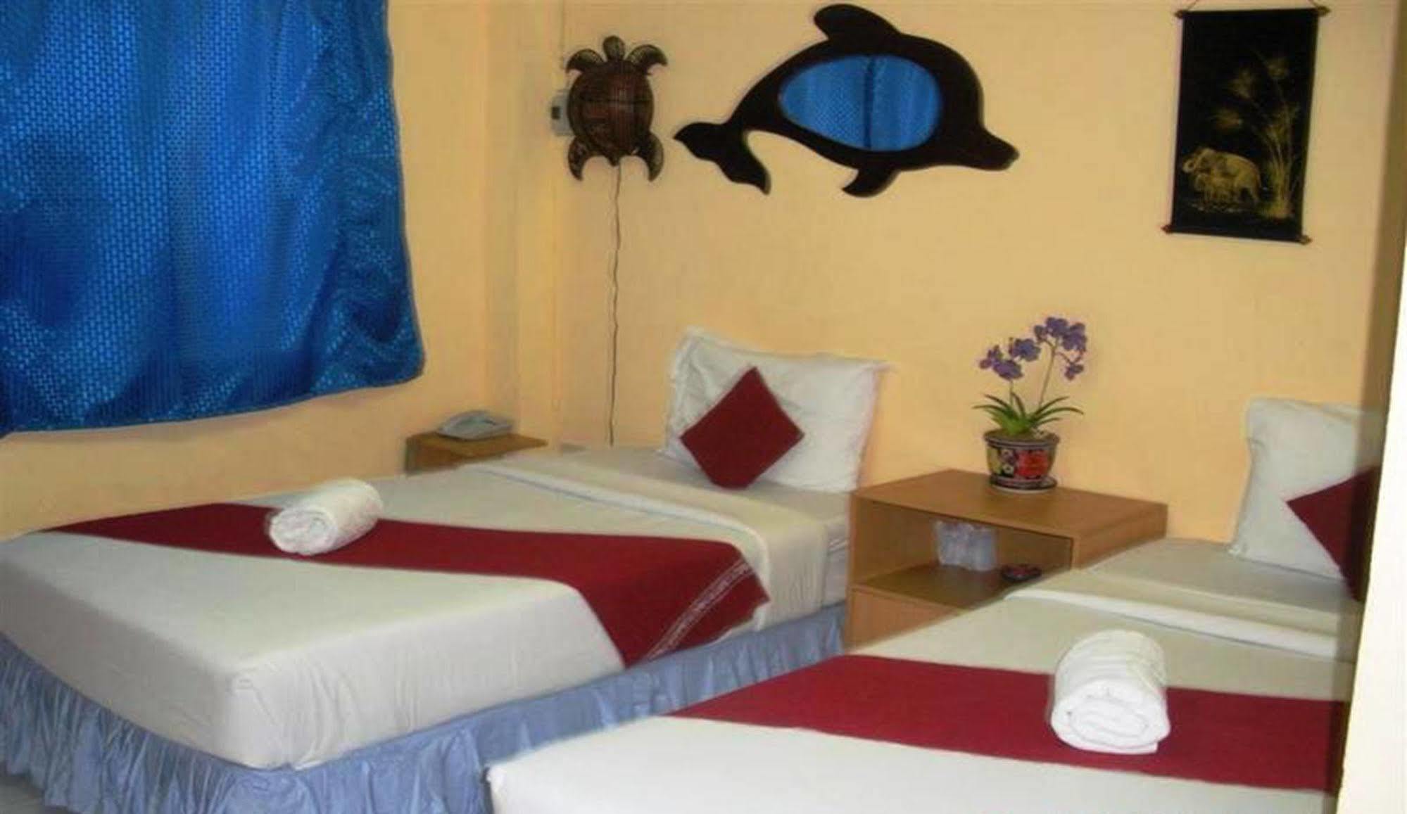 All In 1 Guesthouse Chiang Mai Zewnętrze zdjęcie