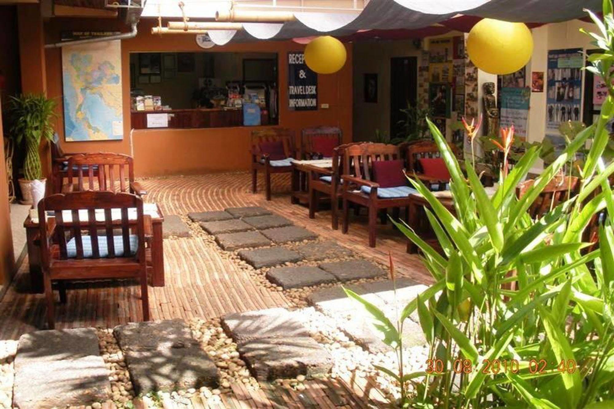 All In 1 Guesthouse Chiang Mai Zewnętrze zdjęcie