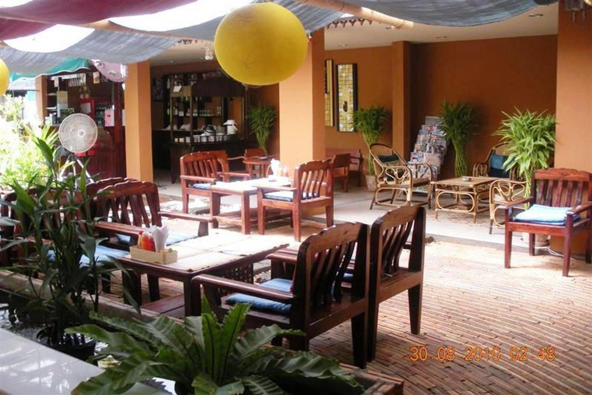 All In 1 Guesthouse Chiang Mai Zewnętrze zdjęcie